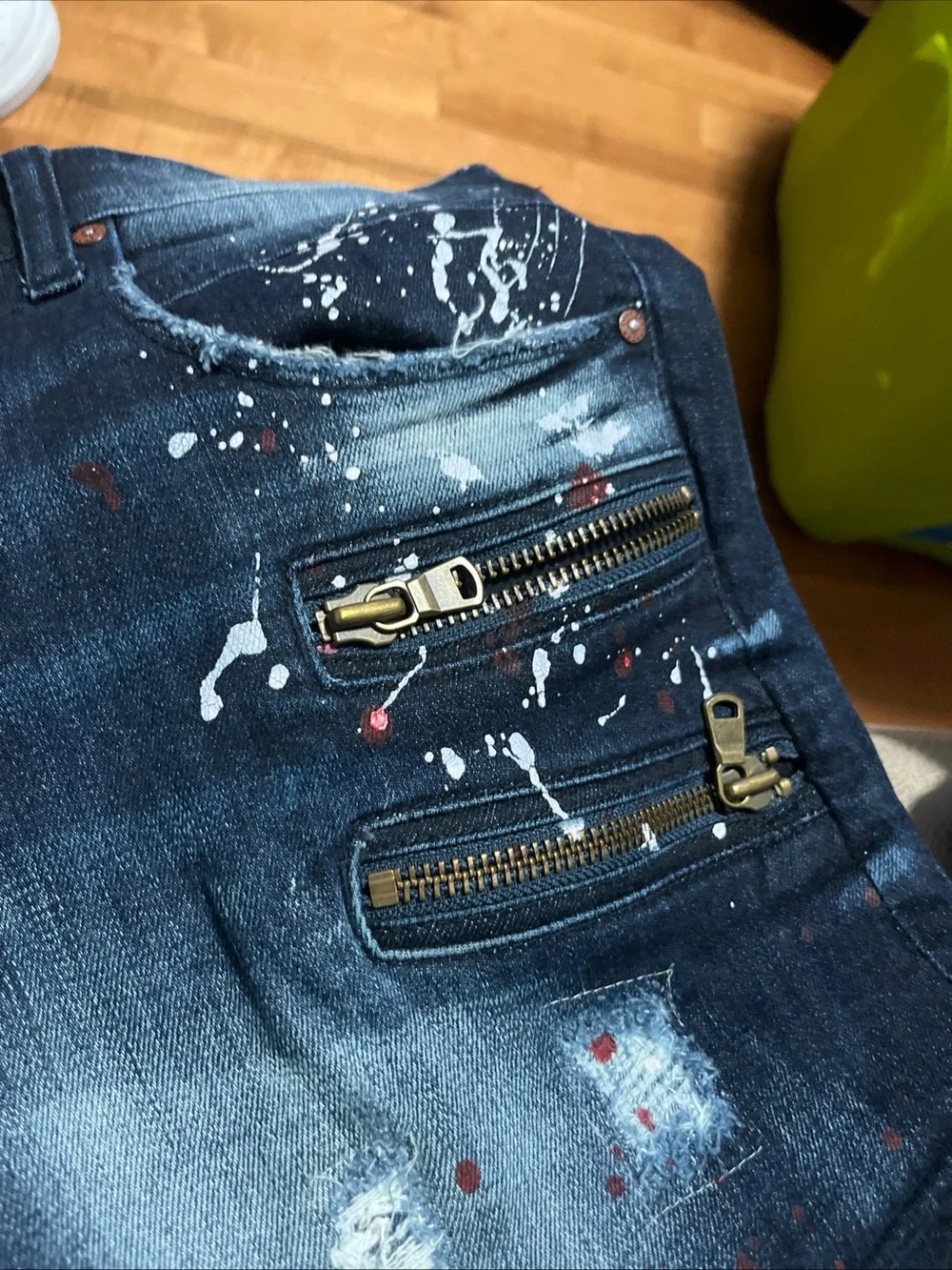 Rockstar Men's Dark Blue Distressed Paint-Splatter Jeans size 40